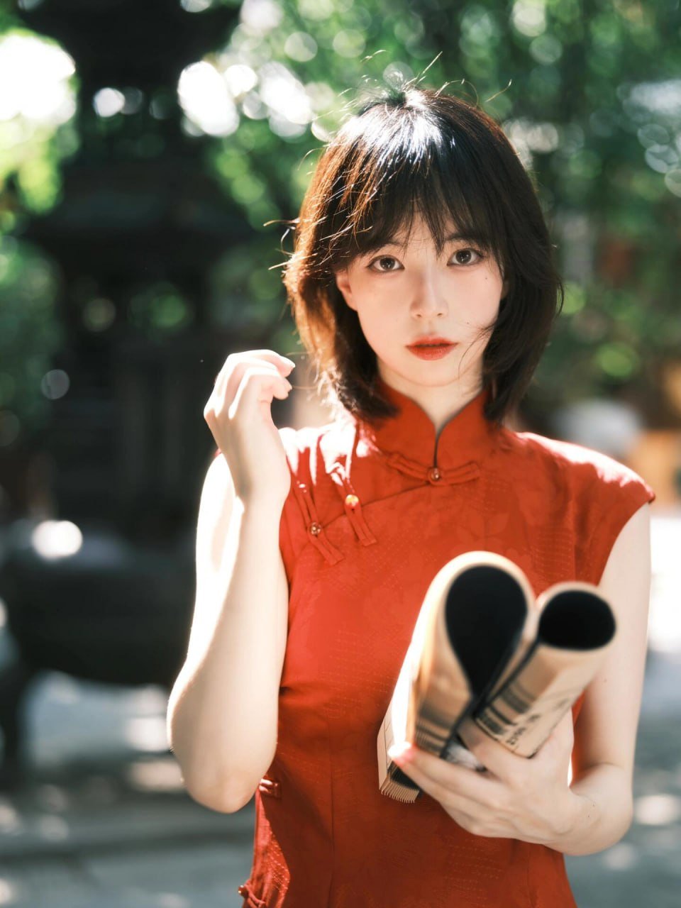 在包养关系中寻求真诚与安全：一线城市里的情感与金钱博弈