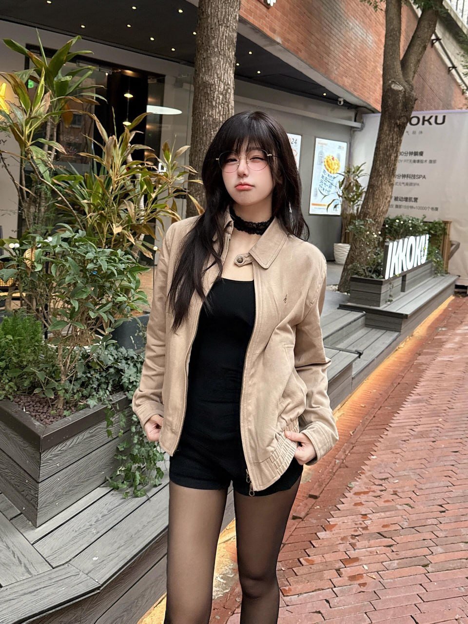 包养女生首次聊天说什么