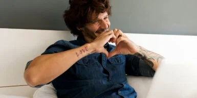 异地恋如何成功经营？专家教你打造坚固感情纽带