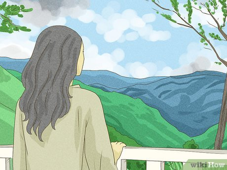 Step 4 Stay away from your ex if your relationship was toxic.